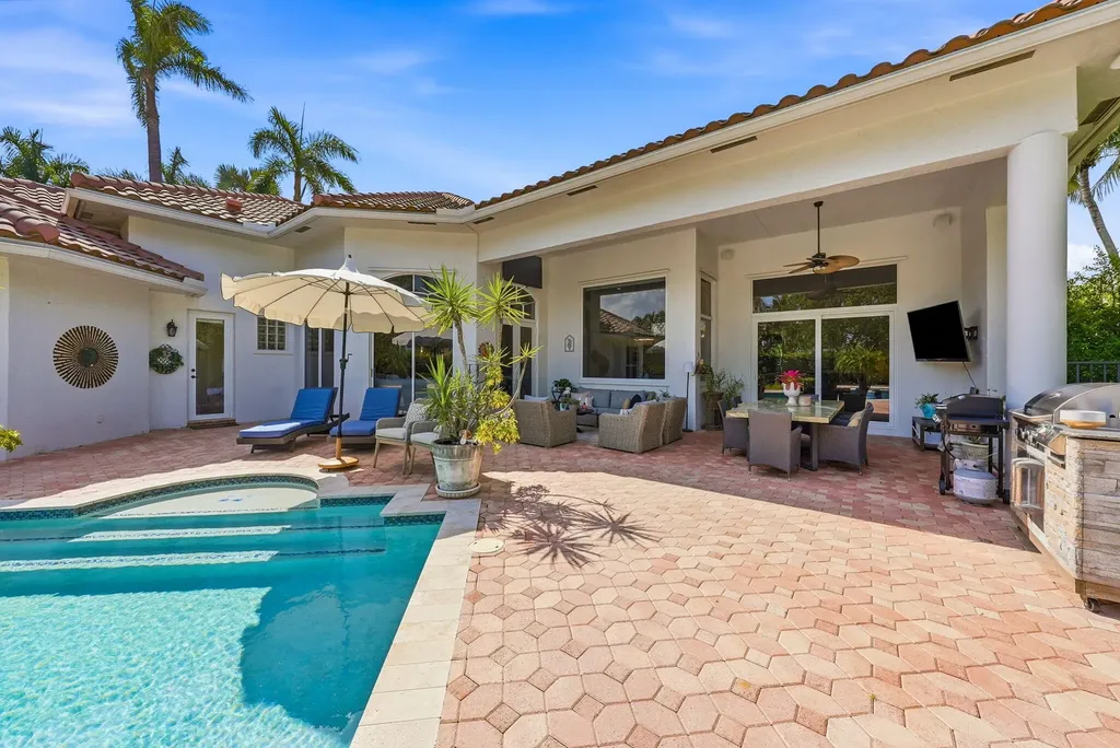 2480 Poinciana Lane Weston FL 33327