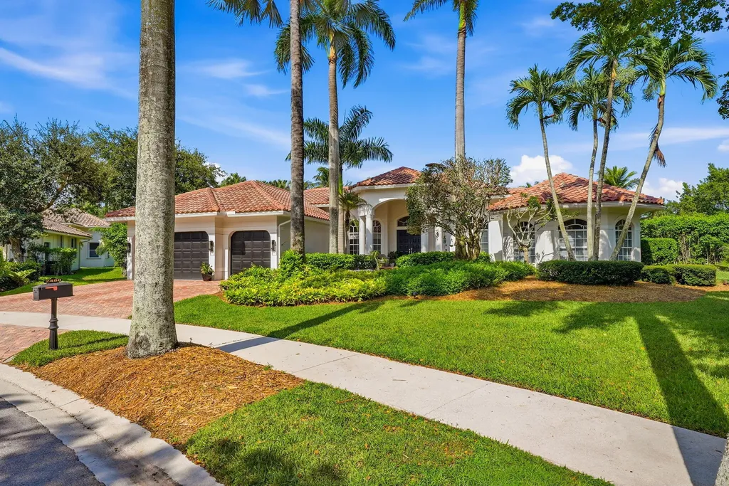 2480 Poinciana Lane Weston FL 33327
