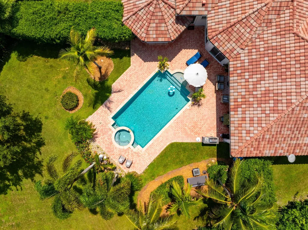 2480 Poinciana Lane Weston FL 33327