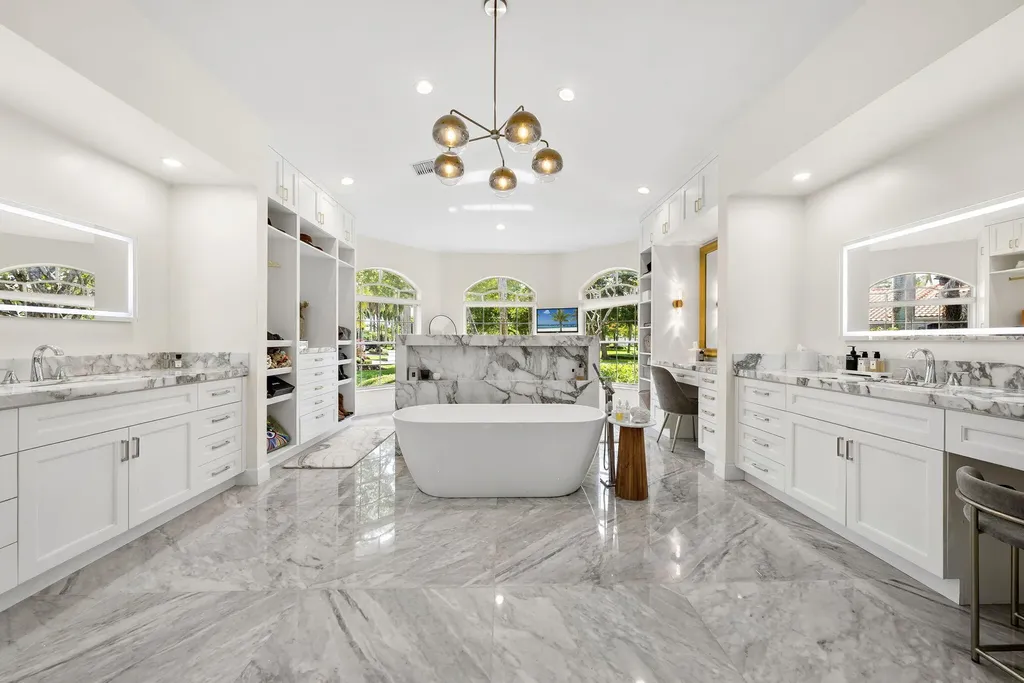 2480 Poinciana Lane Weston FL 33327