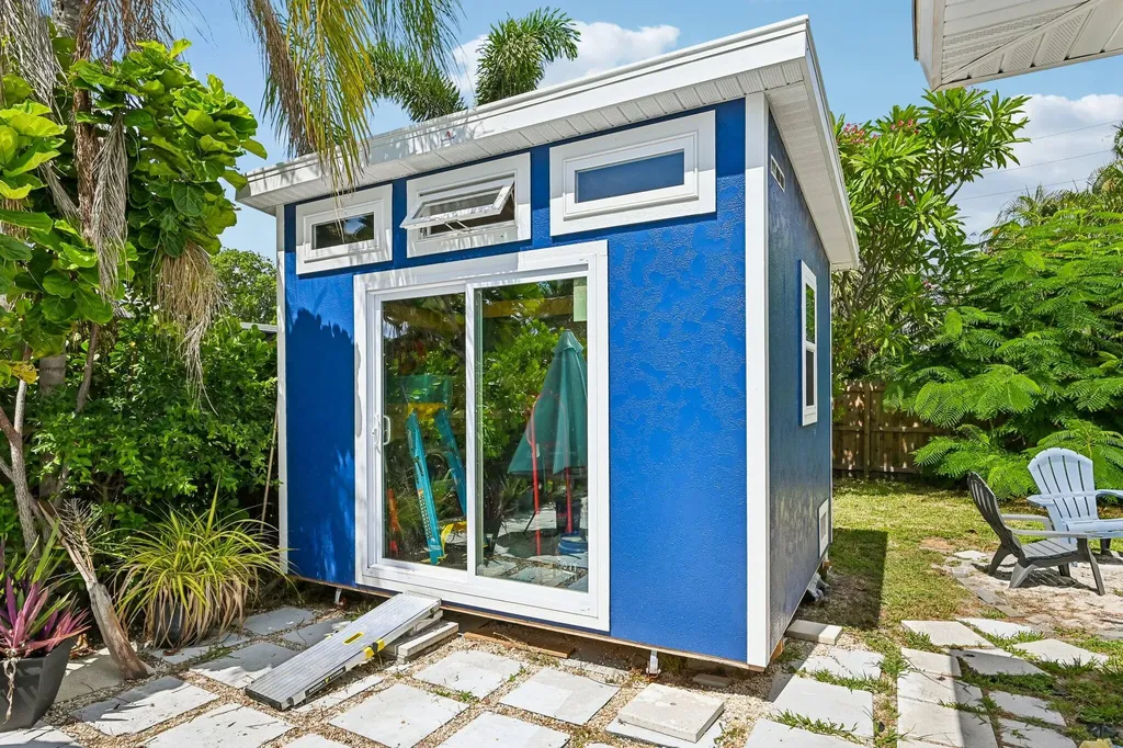 2304 SE 13th Court Pompano Beach FL 33062