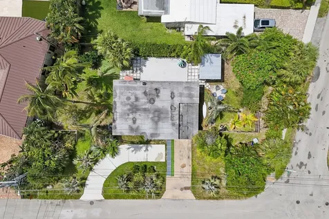 2304 SE 13th Court Pompano Beach FL 33062