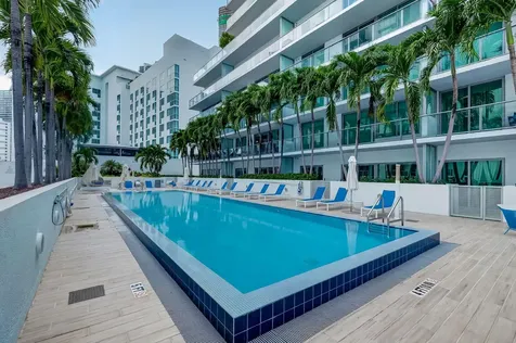 1600 SW 1st Avenue Miami FL 33129