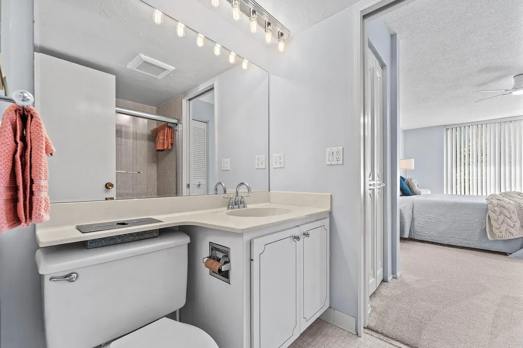 501 SW 11th Place Boca Raton FL 33432
