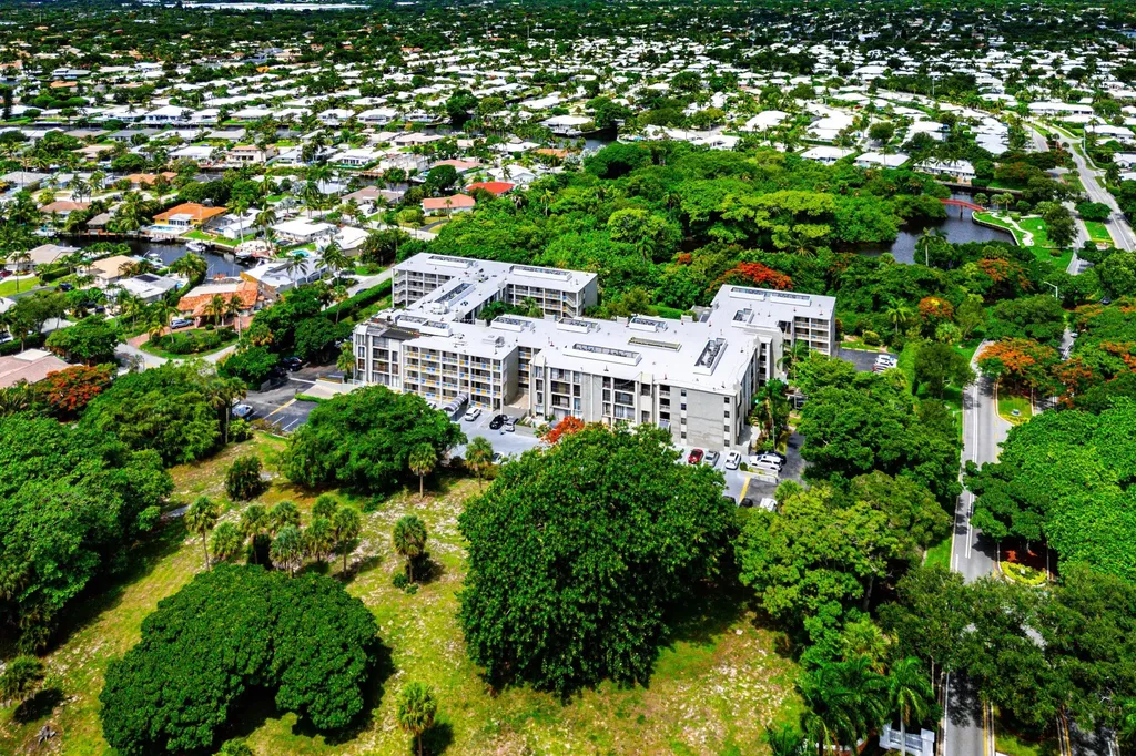 501 SW 11th Place Boca Raton FL 33432