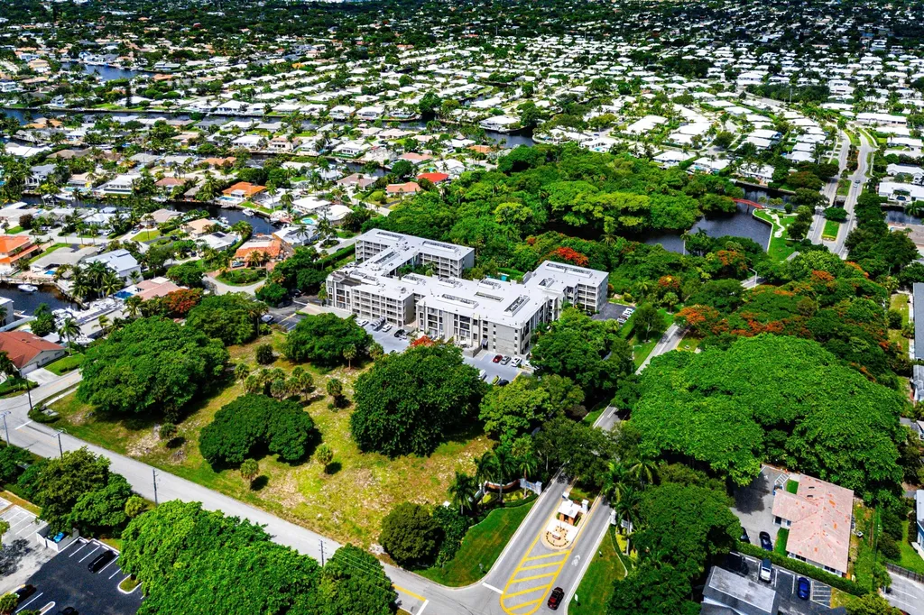 501 SW 11th Place Boca Raton FL 33432