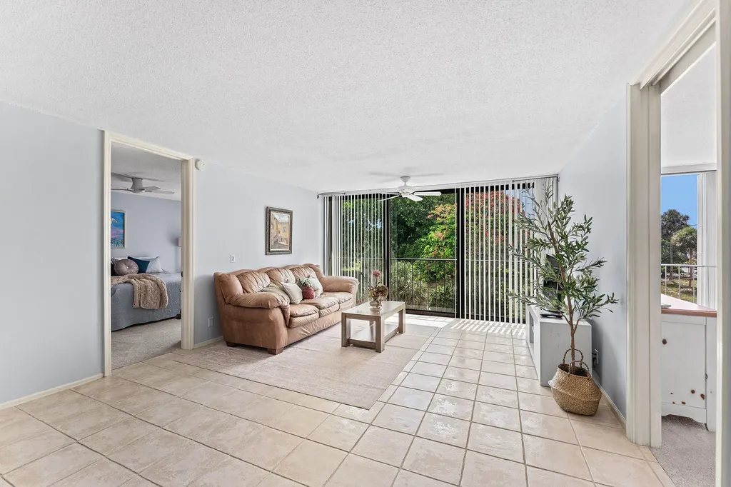 501 SW 11th Place Boca Raton FL 33432