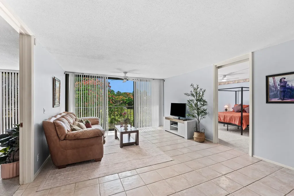 501 SW 11th Place Boca Raton FL 33432