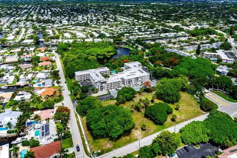 501 SW 11th Place Boca Raton FL 33432