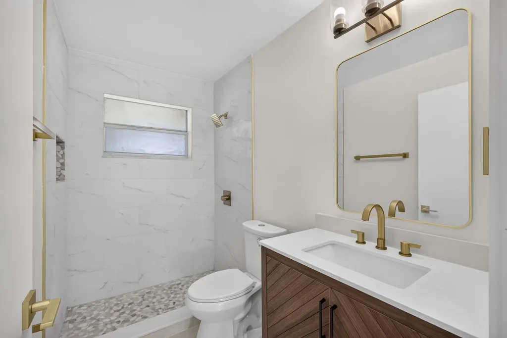 3943 Roan Court W Palm Beach Gardens FL 33403