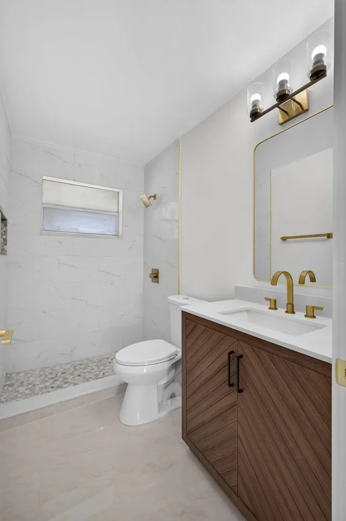 3943 Roan Court W Palm Beach Gardens FL 33403
