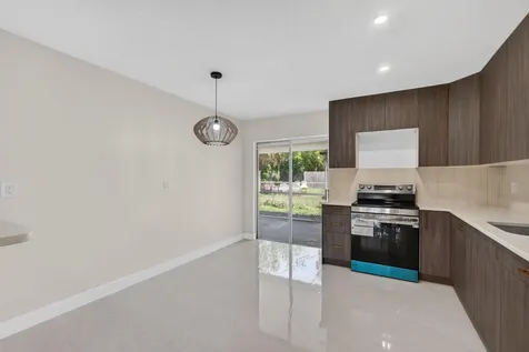 3943 Roan Court W Palm Beach Gardens FL 33403