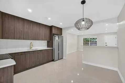 3943 Roan Court W Palm Beach Gardens FL 33403