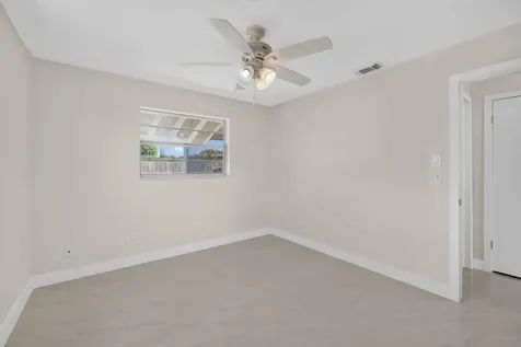 3943 Roan Court W Palm Beach Gardens FL 33403