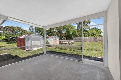 3943 Roan Court W Palm Beach Gardens FL 33403