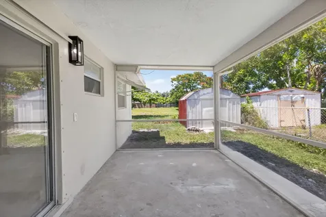 3943 Roan Court W Palm Beach Gardens FL 33403