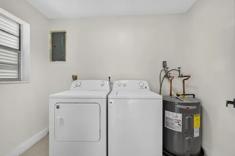 3943 Roan Court W Palm Beach Gardens FL 33403