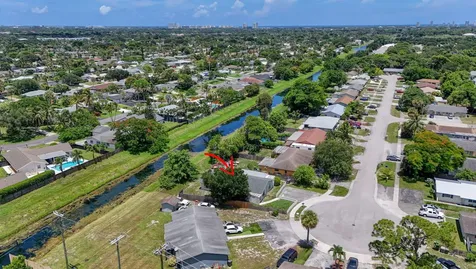 3943 Roan Court W Palm Beach Gardens FL 33403