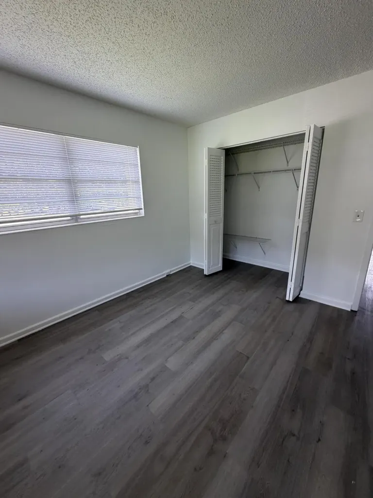 266 Brighton G Boca Raton FL 33434