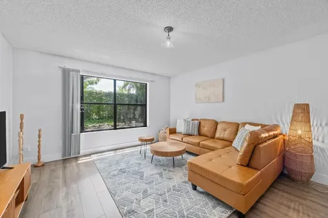 12999 Odessa Trail Wellington FL 33414