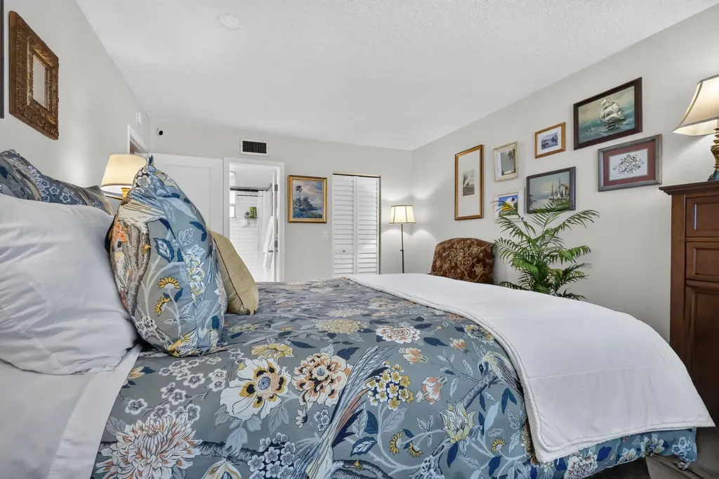 709 Lori Drive Palm Springs FL 33461