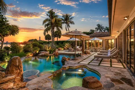 90 Lighthouse Drive Jupiter Inlet Colony FL 33469