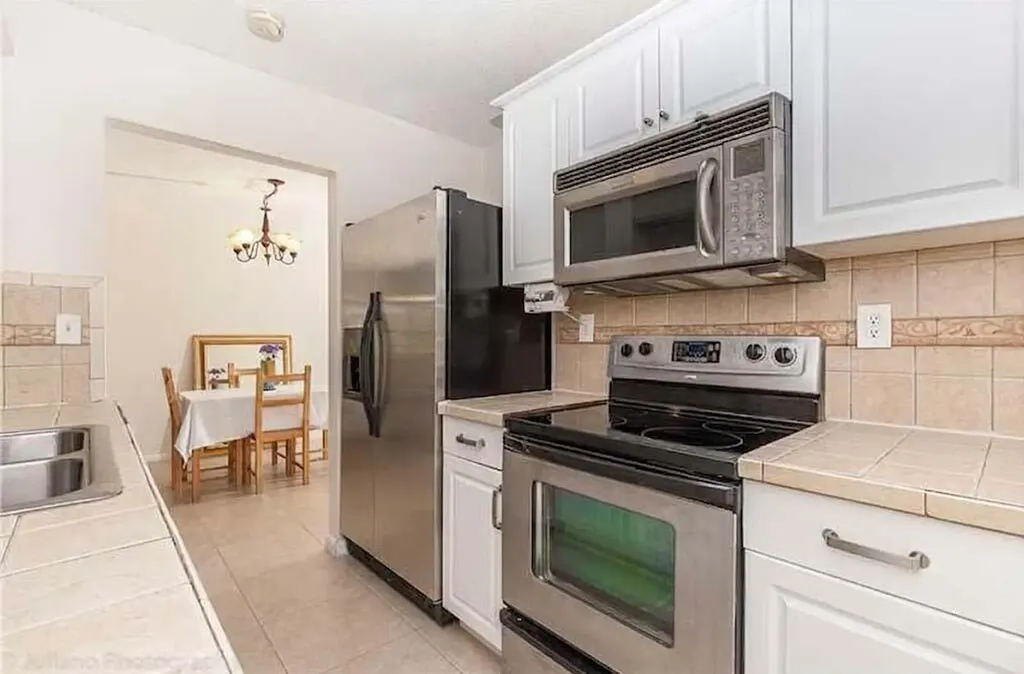 2681 NW 108th Avenue Sunrise FL 33322