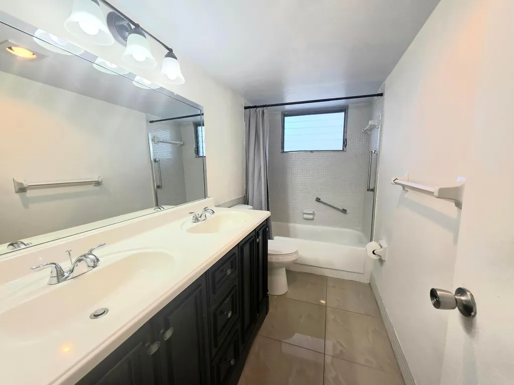 777 SE 2nd Avenue Deerfield Beach FL 33441