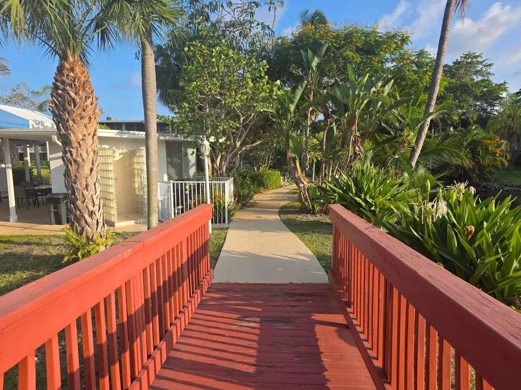 777 SE 2nd Avenue Deerfield Beach FL 33441