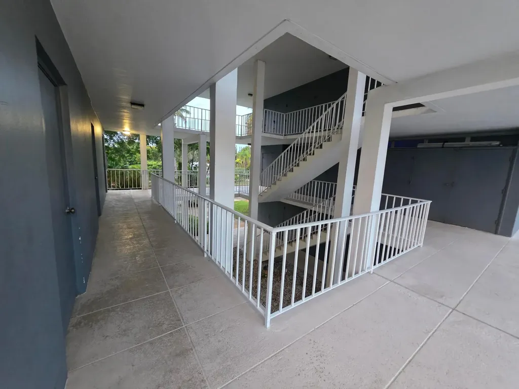 777 SE 2nd Avenue Deerfield Beach FL 33441