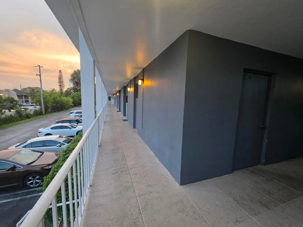 777 SE 2nd Avenue Deerfield Beach FL 33441