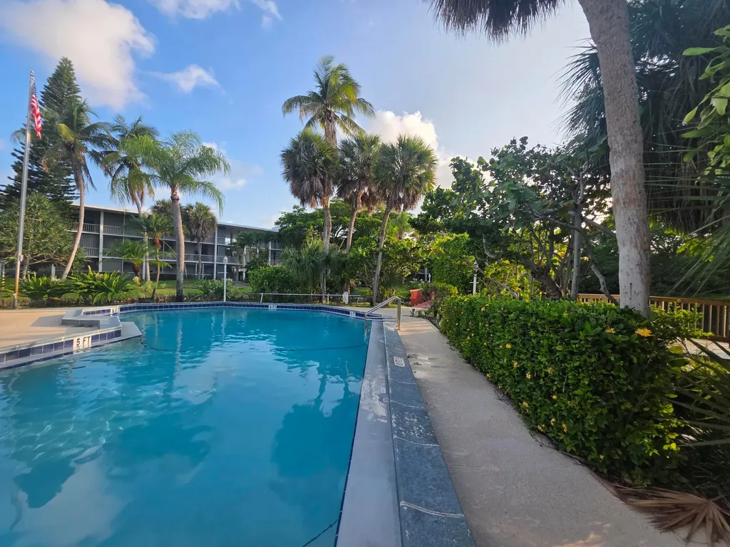 777 SE 2nd Avenue Deerfield Beach FL 33441