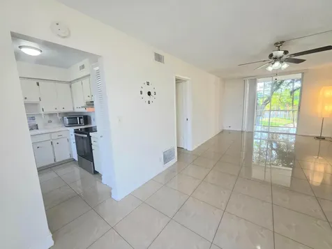 777 SE 2nd Avenue Deerfield Beach FL 33441