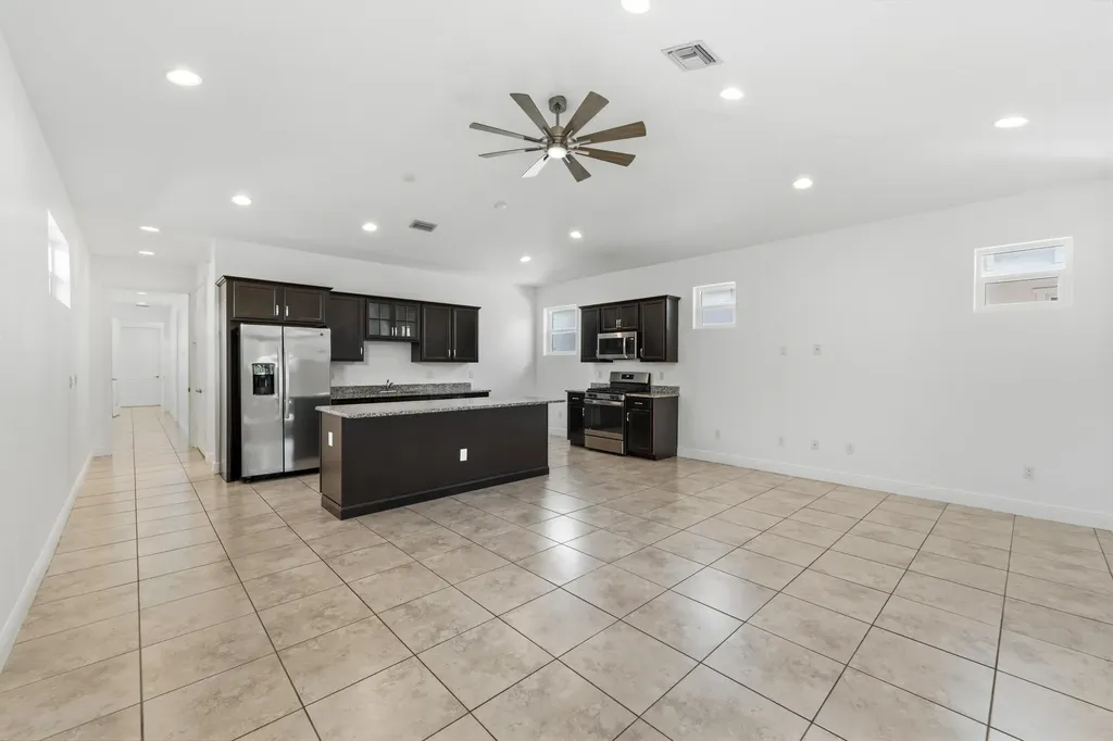 4984 SE Railway Avenue Stuart FL 34997