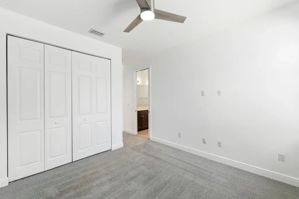 4984 SE Railway Avenue Stuart FL 34997