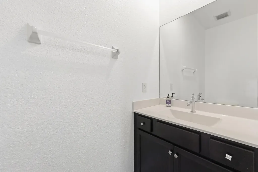 4984 SE Railway Avenue Stuart FL 34997