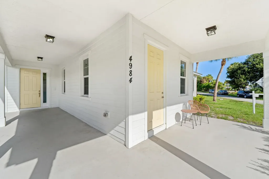 4984 SE Railway Avenue Stuart FL 34997