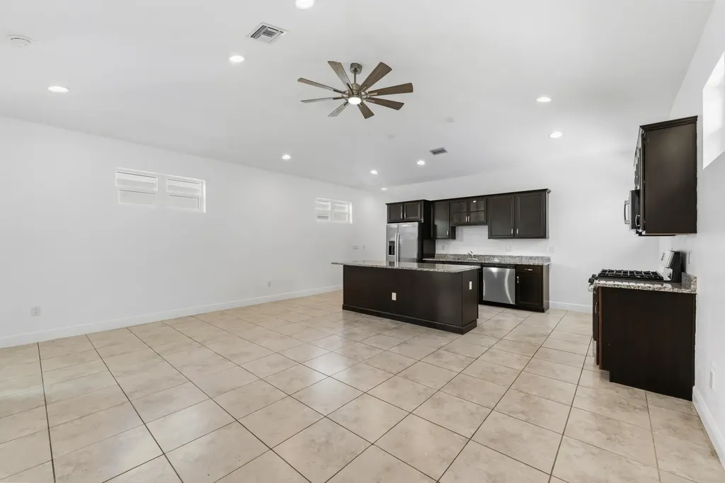 4984 SE Railway Avenue Stuart FL 34997