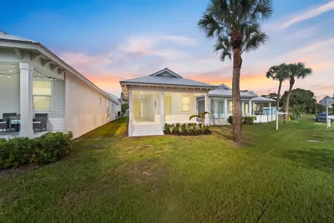 4984 SE Railway Avenue Stuart FL 34997