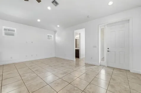 4984 SE Railway Avenue Stuart FL 34997