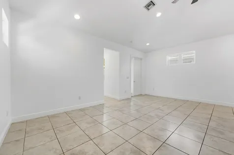 4984 SE Railway Avenue Stuart FL 34997