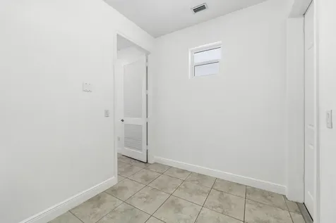 4984 SE Railway Avenue Stuart FL 34997