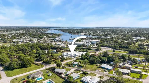 4984 SE Railway Avenue Stuart FL 34997