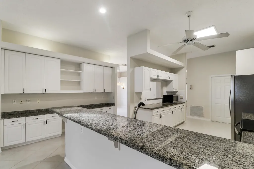639 NW Venetto Court Port St Lucie FL 34986