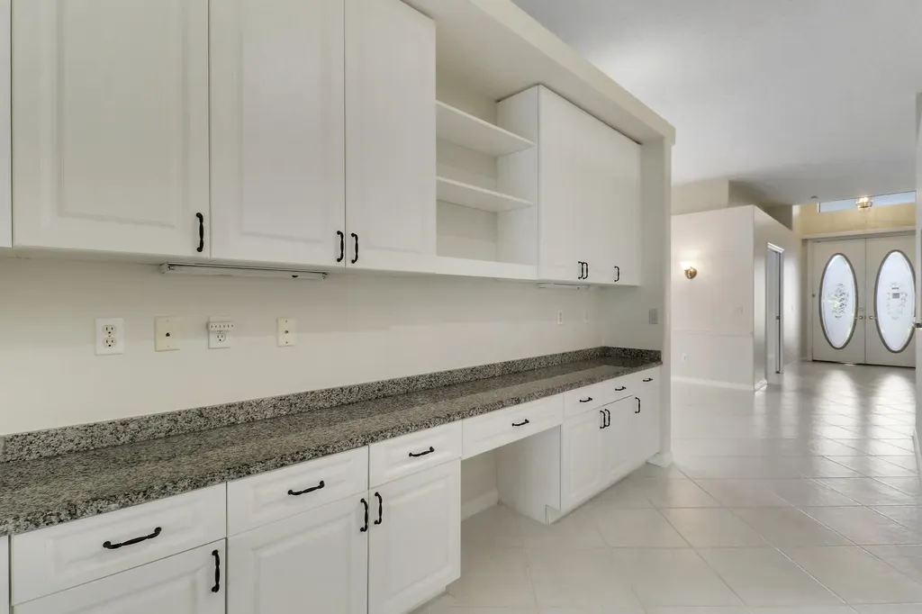 639 NW Venetto Court Port St Lucie FL 34986