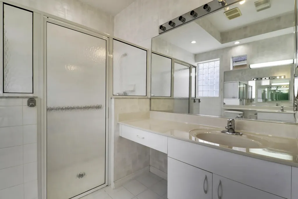 639 NW Venetto Court Port St Lucie FL 34986