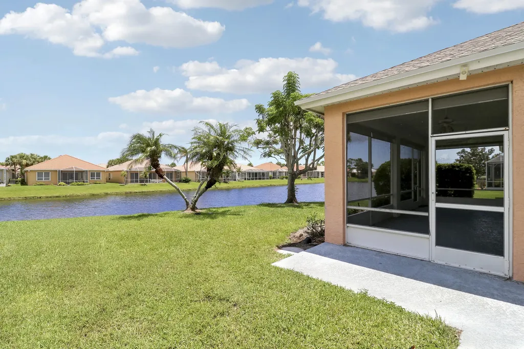 639 NW Venetto Court Port St Lucie FL 34986