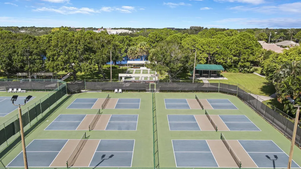 639 NW Venetto Court Port St Lucie FL 34986
