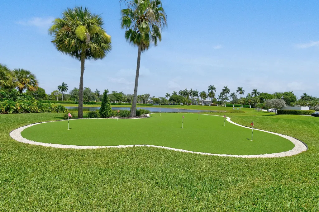 8402 Logia Circle Boynton Beach FL 33472
