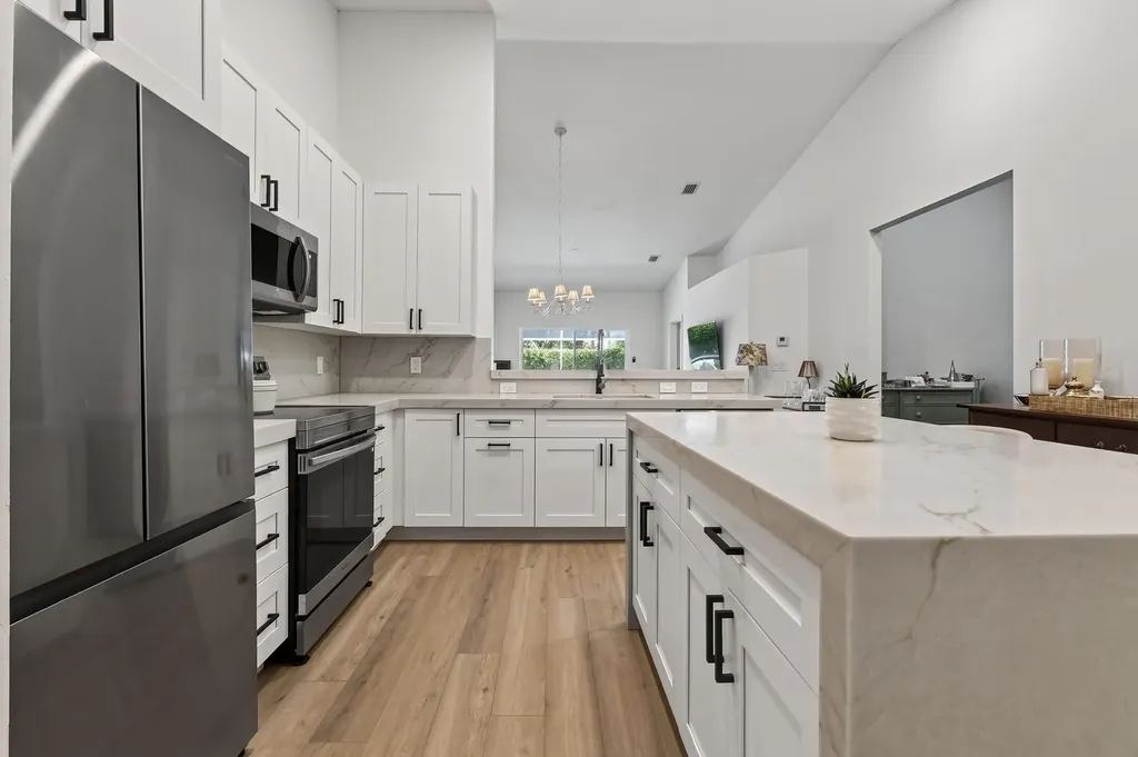 8402 Logia Circle Boynton Beach FL 33472